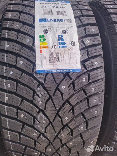 Triangle IcelynX TI501 225/40 R18