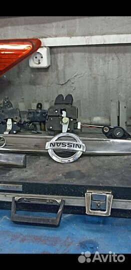 Задний стопи Nissan Almera