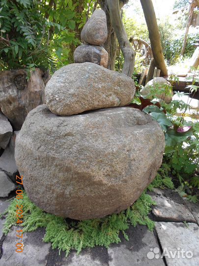 Природный валун