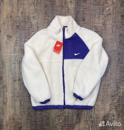Ветровка Nike