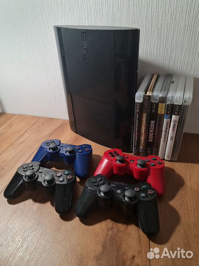 Sony PS3 super slim 90+ игр, 4 джойстика 500gb