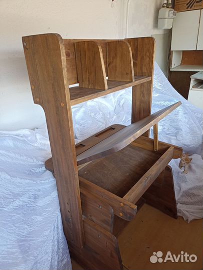 Растущая парта и стул