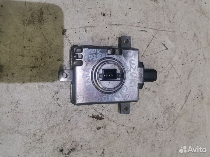 Блок ксенона сузуки гранд витара Suzuki