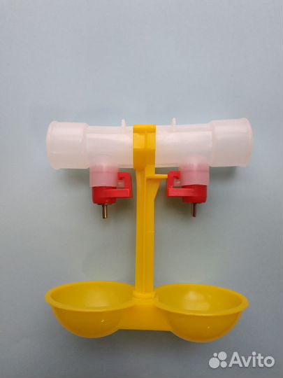 Поилки ниппельные для птицы