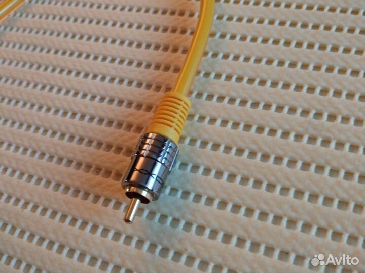 Coaxial cable daxx