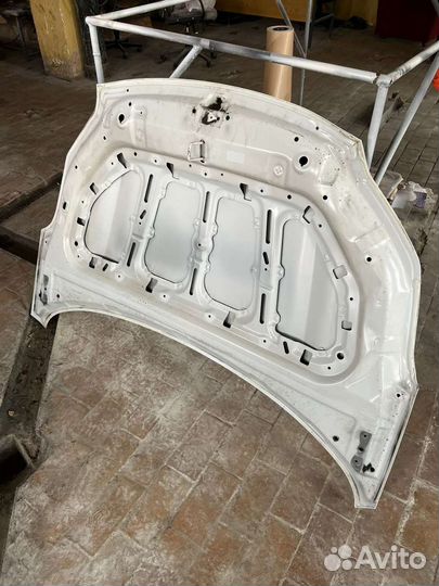 Капот на kia sportage 4