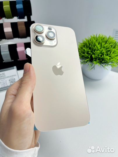 Заднее стекло на iPhone 16/ 16 Pro/ 16 Pro Max