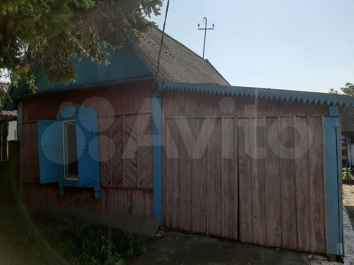 Дача 20 м² на участке 6 сот.