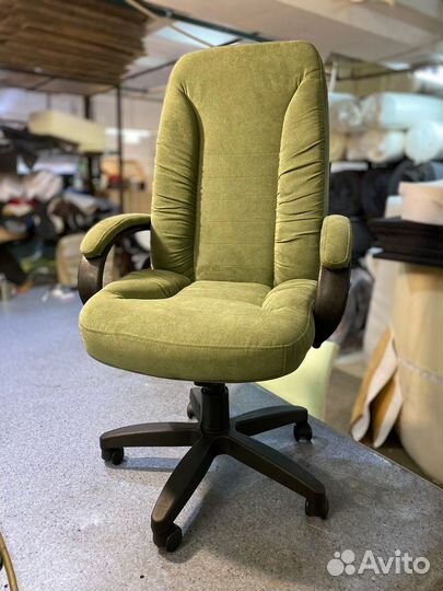 Компьютерное кресло