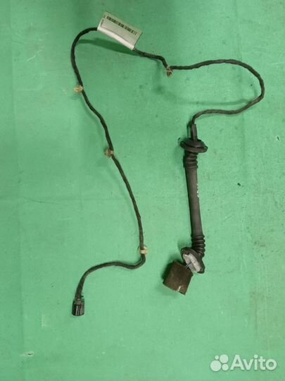 Mitsubishi Carisma I Проводка двери зад лев