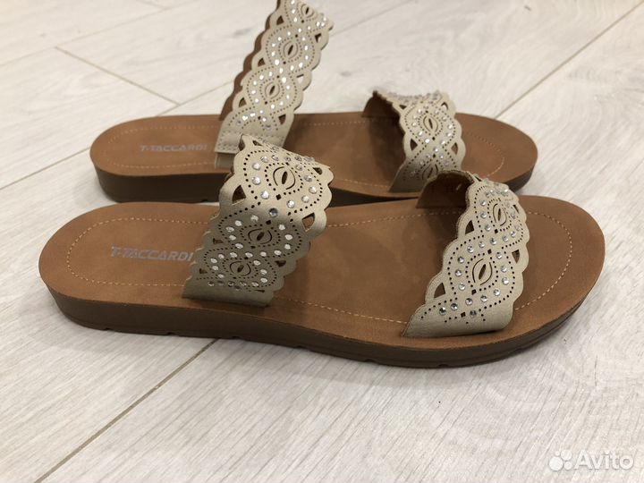 Шлепанцы женские 39 размер