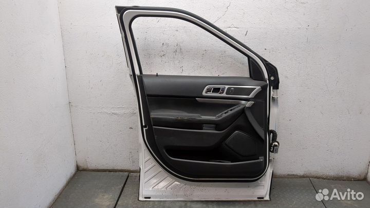 Замок двери Ford Explorer, 2012