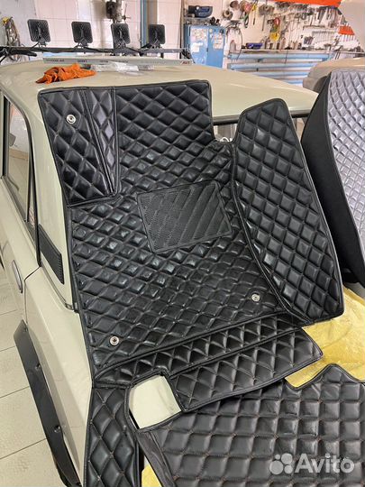 Ковры 3d из экокожи Land Cruiser 200