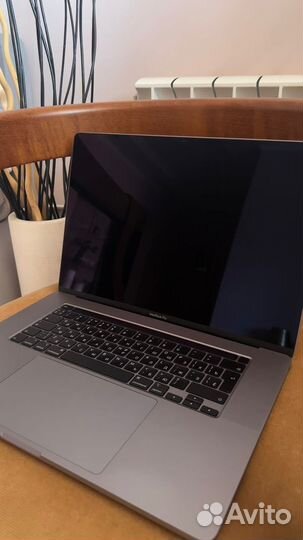 Apple MacBook Pro 16 2019 i9 1 tb