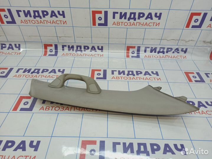 Обшивка стойки передней правой верхняя Toyota Land