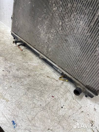 Основной радиатор Hyundai Grand Starex 1