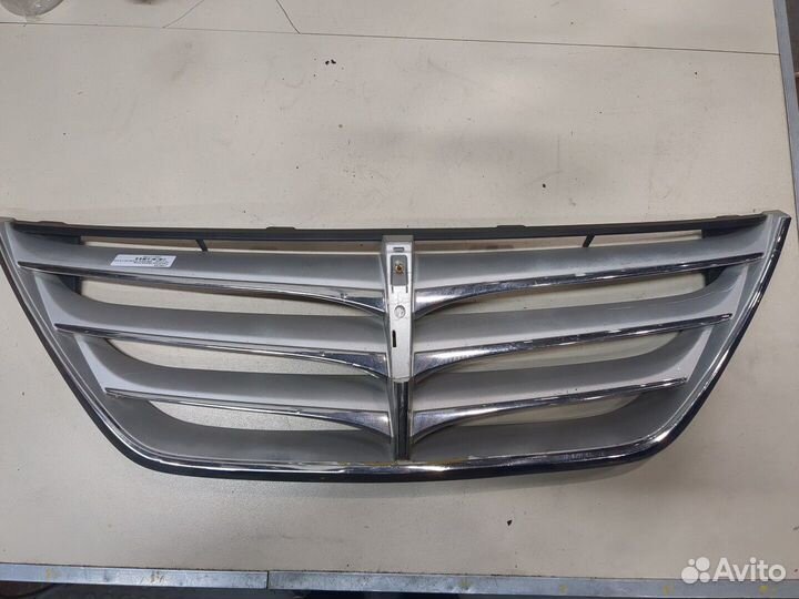 Решетка радиатора Hyundai Genesis, 2009