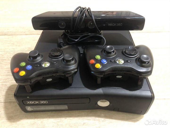 Xbox 360 с играми, kinect и рулем