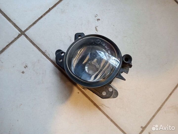 Фара противотуманная на Мерседес