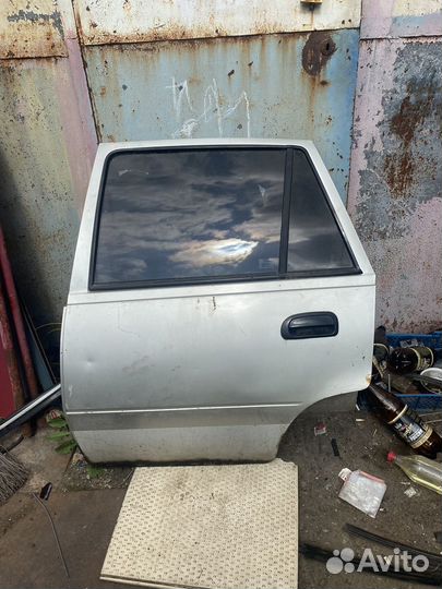 Задняя правая дверь Daewoo Nexia