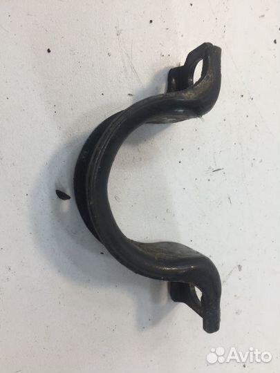 Kia spectra кронштейн крепление рулевой рейки