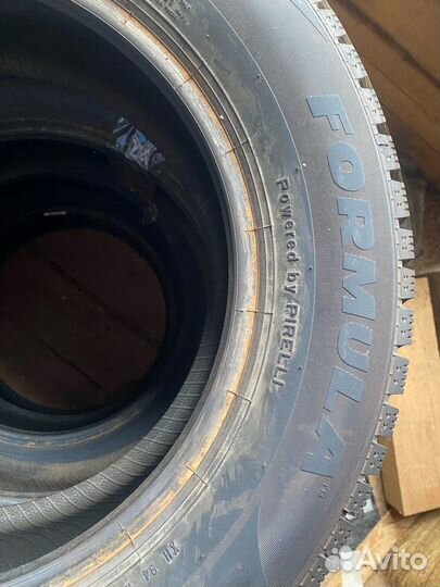 Pirelli Formula Ice 215/60 R16 99T