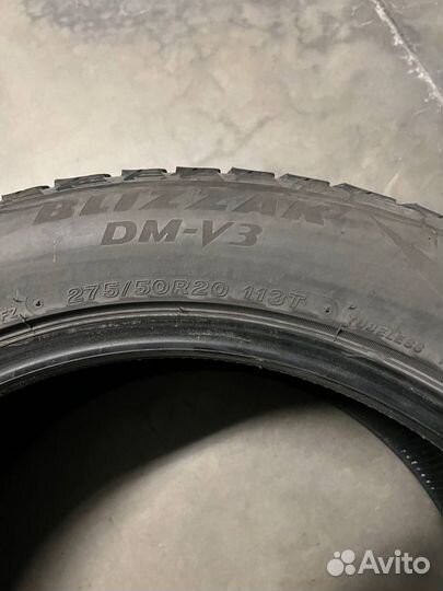 Bridgestone Blizzak DM-V3 275/50 R20 113T