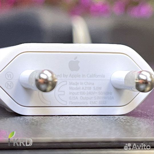 Зарядка iPhone 5Вт (Строго оригинал, Новый)