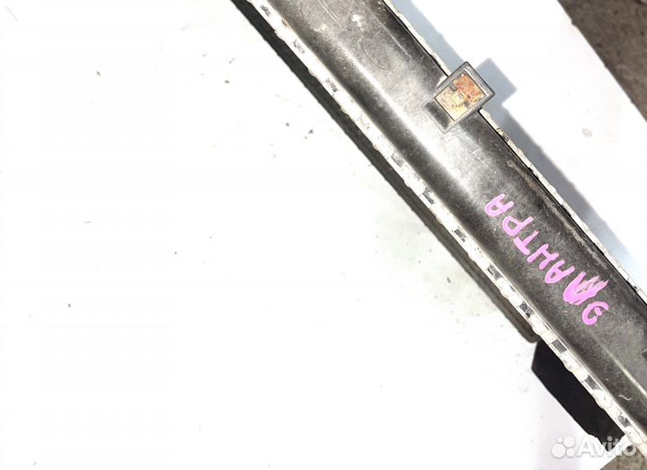 Радиатор Hyundai Elantra