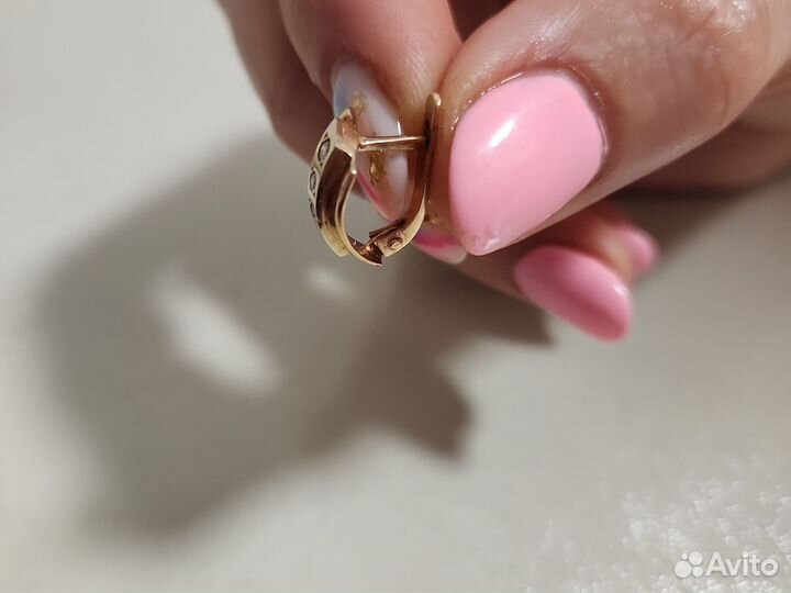 Золотые серьги с бриллиантами 585 проба