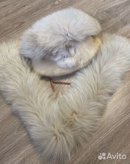 Шапка и воротник, мех норка и енот