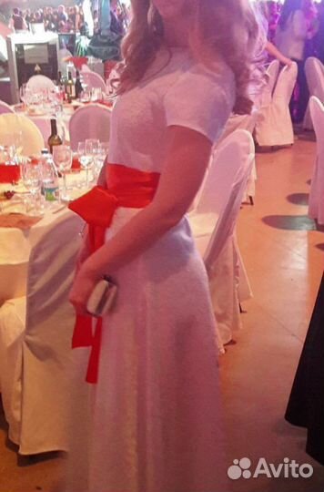Платье вечернее белое бу размер 42-44