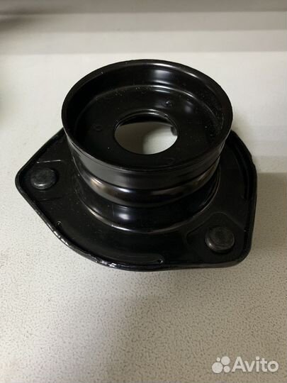 Опора заднего амортизатора Хендай Акцент