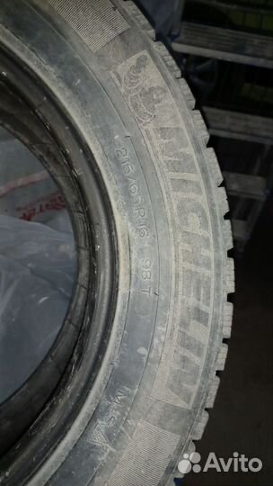 Michelin X-Ice 215/65 R16