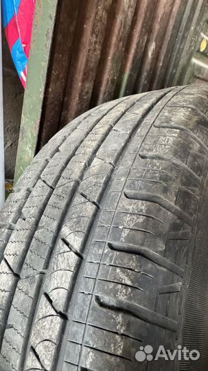 Continental CrossContact LX 215/65 R16 98H