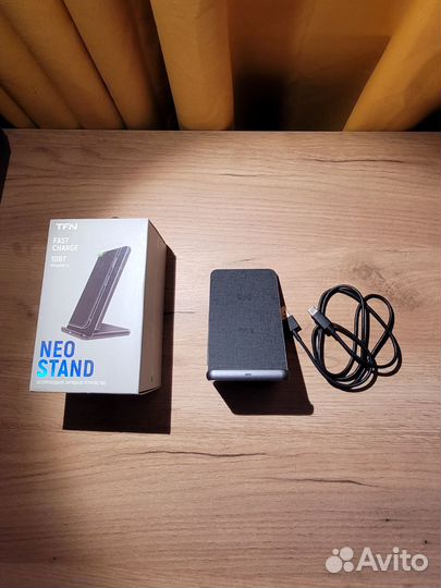 Беспроводная зарядка TFN NEO Stand