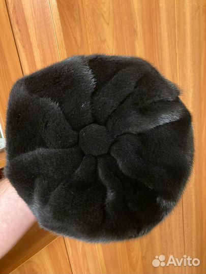 Берет черная норка