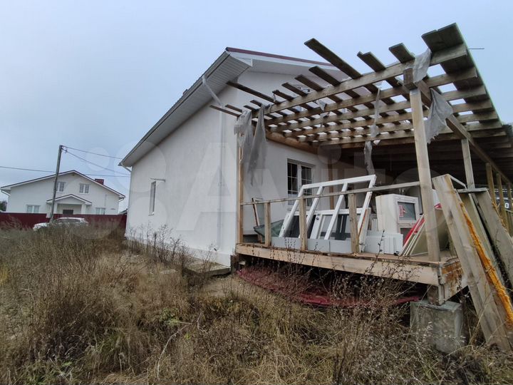 Коттедж 150 м² на участке 5 сот.