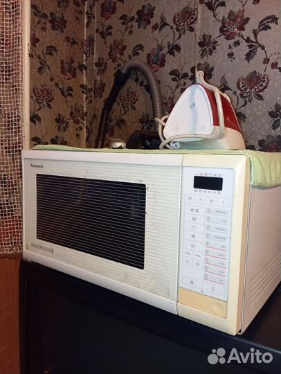Микроволновая печь Panasonic Dimension 4