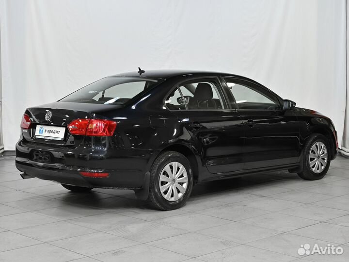 Volkswagen Jetta 1.6 AT, 2013, 119 175 км
