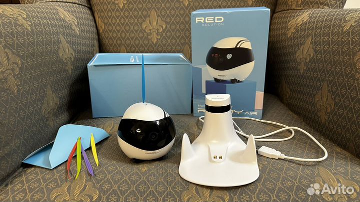 Умный робот друг Reddy Air