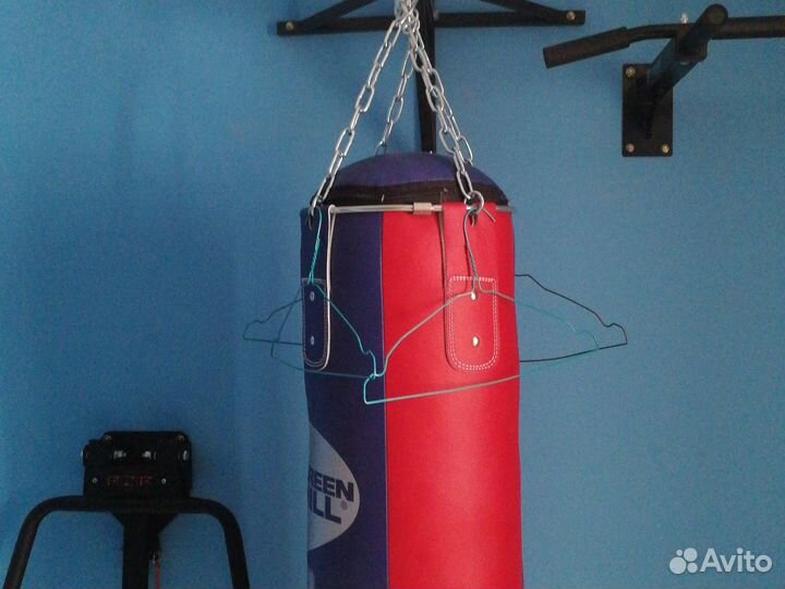 Стойки для жима штанги