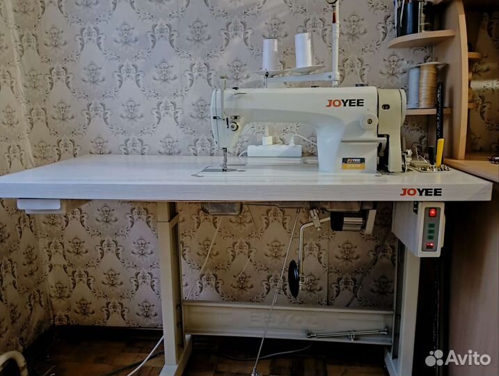 Швейная машина Joyee
