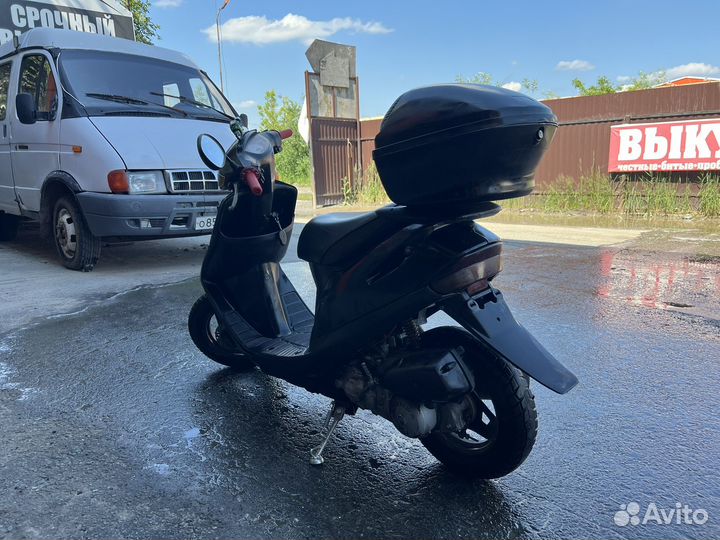 Скутер Dio AF28 ZX