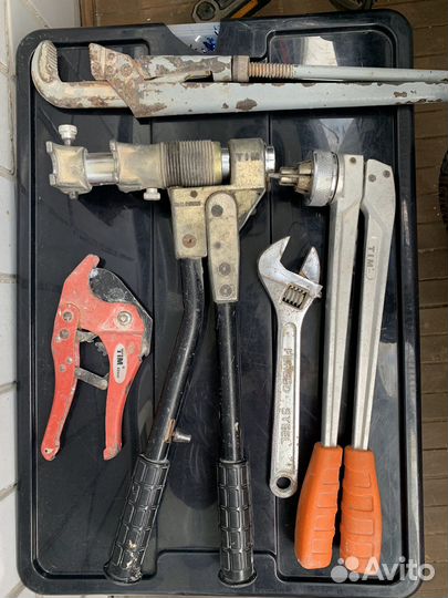 Пресс инструмент Tim для труб rehau