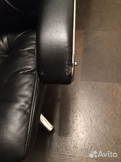 Кожаное кресло бу