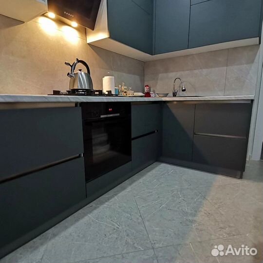 Кухня угловая на заказ