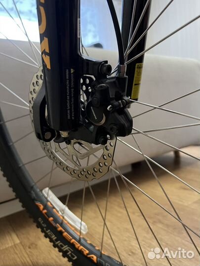 Велосипед gt avalanche comp L 27,5
