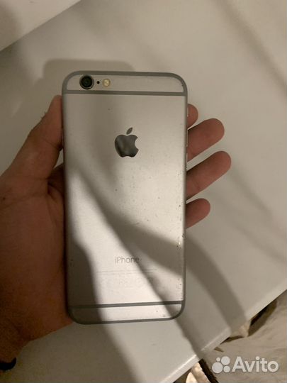 iPhone 6S, 64 ГБ