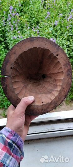 Старая Статуэтка из дерева